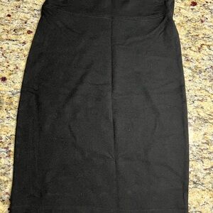 Forever 21 Classic Black Pencil Skirt
